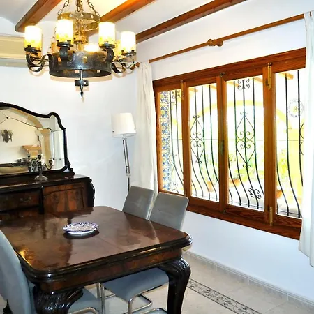Villa Ana Con Piscina *