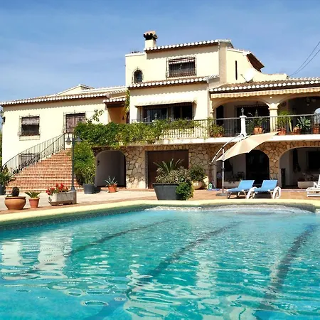 Villa Villa Ana Con Piscina
